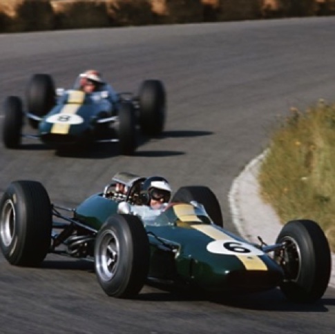 A Zandwoort devant Mike Spence